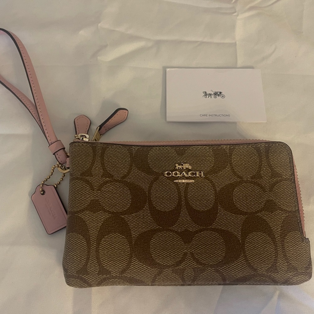 Vintage Coach khaki blossom wristlet.